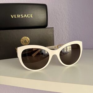 New! Versace White Sunglasses Mod.4389 314/3, Authentic